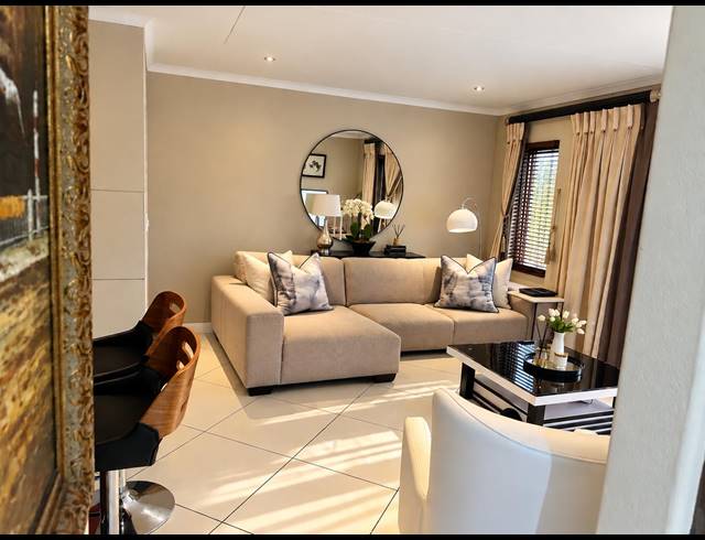 2 BEDROOM TOWNHOUSE FOR SALE IN ARUNDO ESTATE